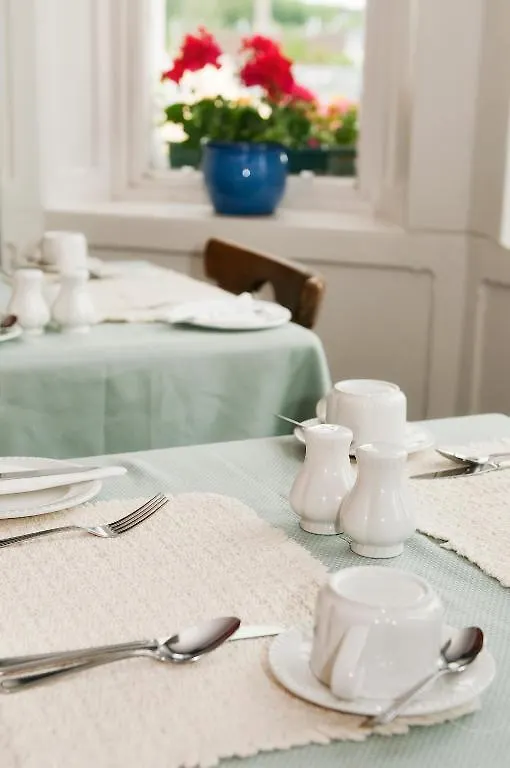 Bed & Breakfast Linden Hall Townhouse