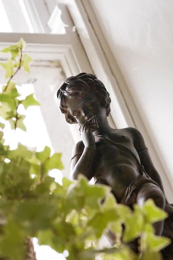 Linden Hall Townhouse Bed & Breakfast Westport