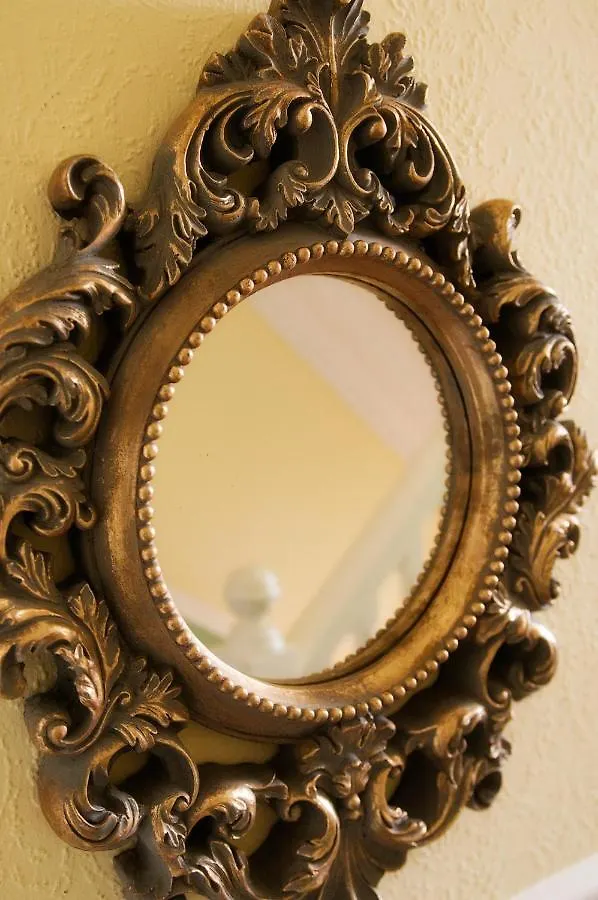 Linden Hall Townhouse 3*, Westport Ireland